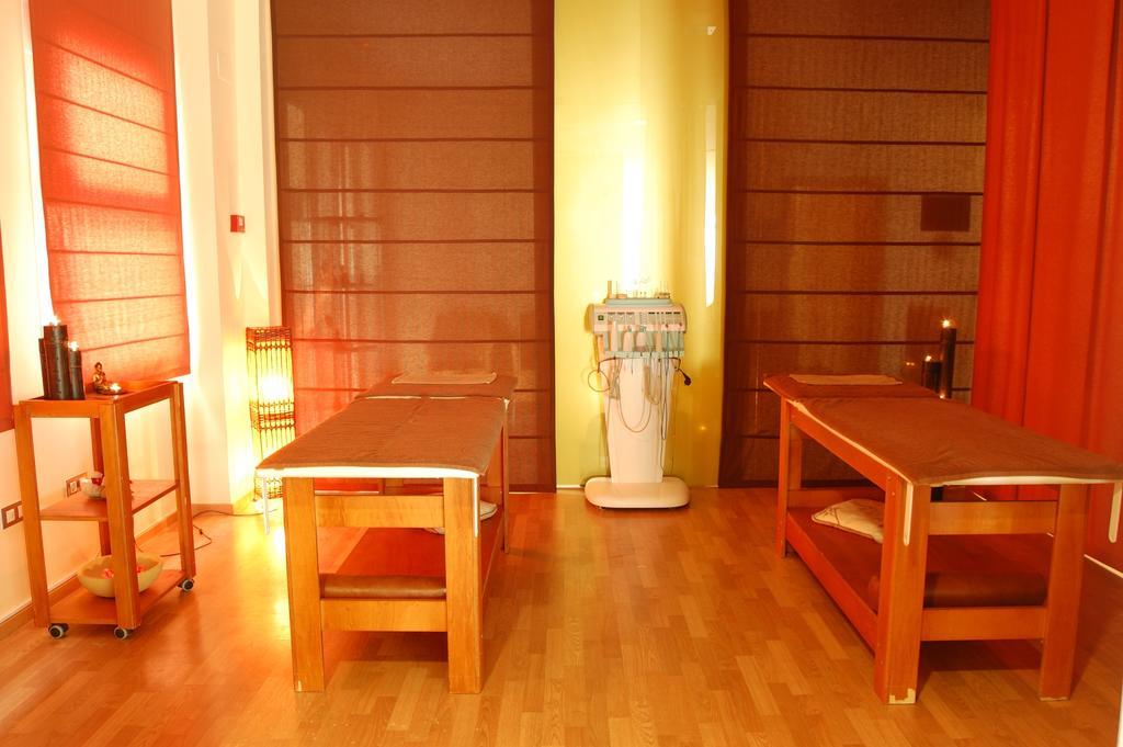 Hotel Tematico Costa Del Sol Torremolinos Buitenkant foto