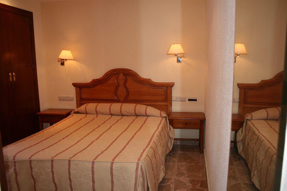 Hotel Tematico Costa Del Sol Torremolinos Buitenkant foto